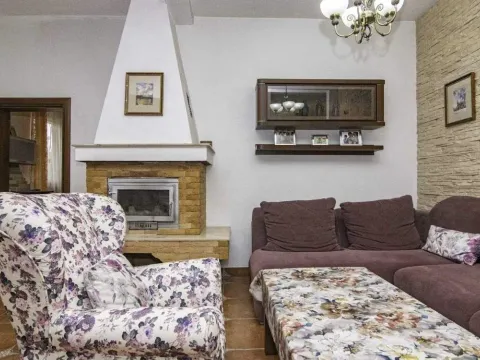 Sale, house, 400m², Danilovgrad, Crna Gora - image 4