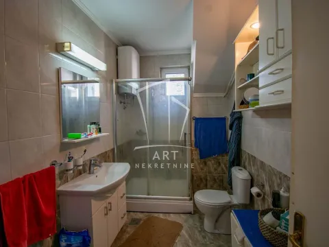 Prodaja, četvorosoban stan, 140m², Voždovac Sve Podlokacije, Beograd - image 4