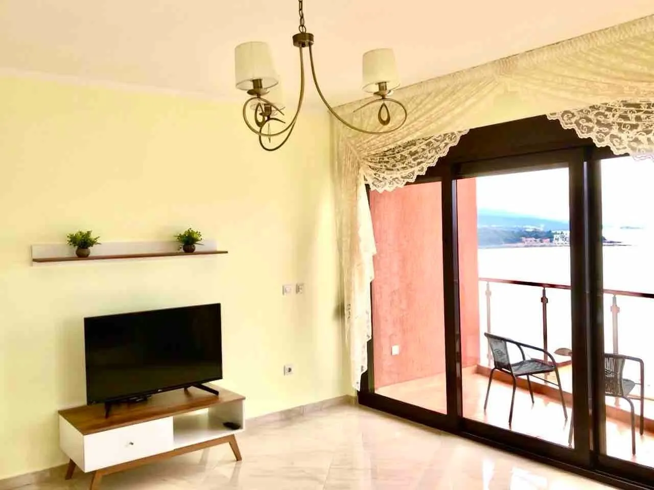 Sale, two bedroom apartment, 75m², Dobra Voda, Budva