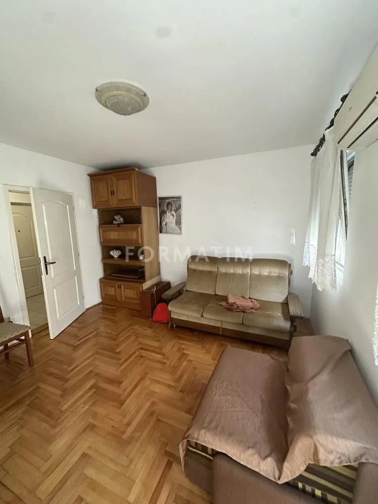 Izdavanje, jednosoban stan, 45m², Brace Jerković, Voždovac Sve Podlokacije