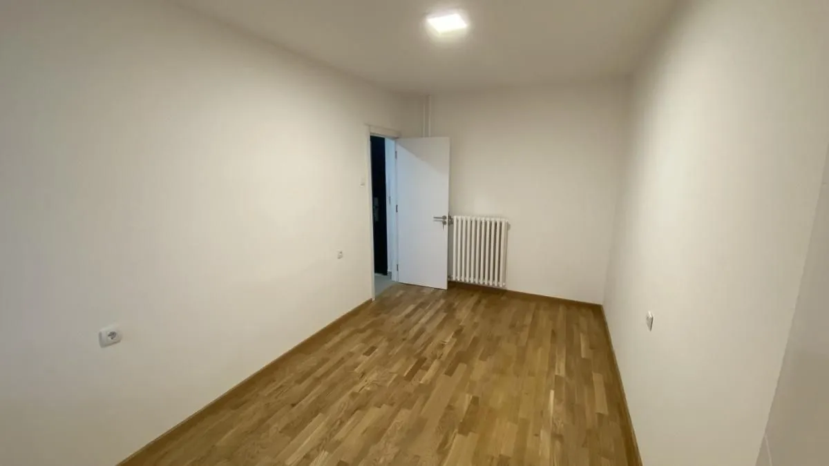 Prodaja, dvosoban stan, 54m², Sajmište, Novi Sad