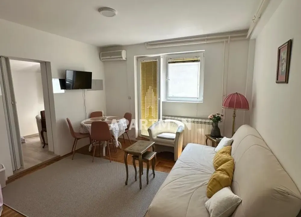 Izdavanje, dvosoban stan, 47m², Zvezdara Sve Podlokacije, Beograd