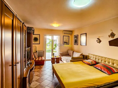 Sale, studio apartment, 31m², Pržno, Budva - image 9