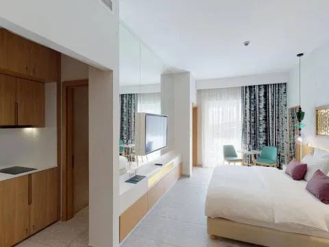 Prodaja, stan, 47m², Tivat, Crna Gora - image 8