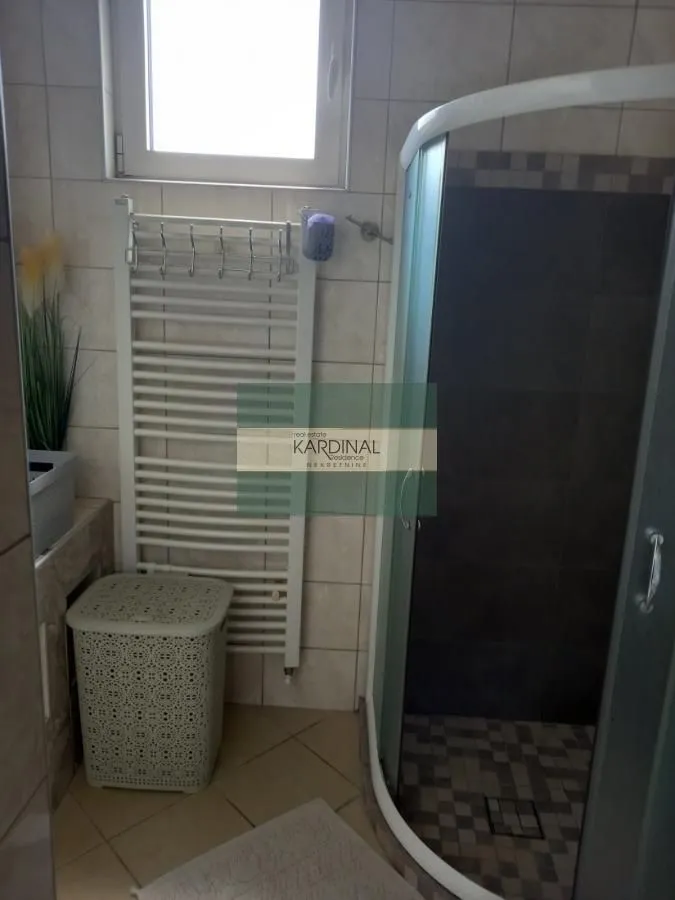 Izdavanje, kuća, 120m², Grošnica, Kragujevac