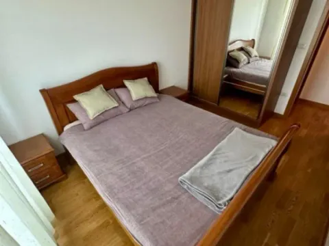 Izdavanje, dvosoban stan, 64m², City Kvart, Podgorica - image 7