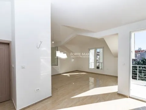 Prodaja, dvosoban stan, 82m², Đenovići, Herceg Novi - image 9