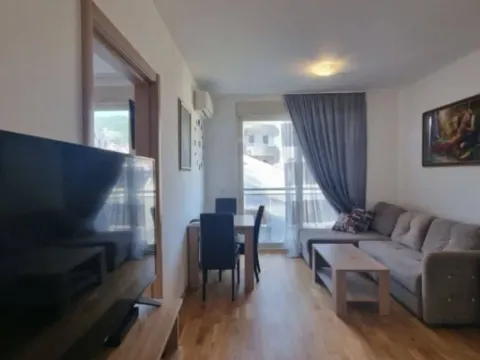 Rent, one bedroom apartment, 36m², Budva, Crna Gora