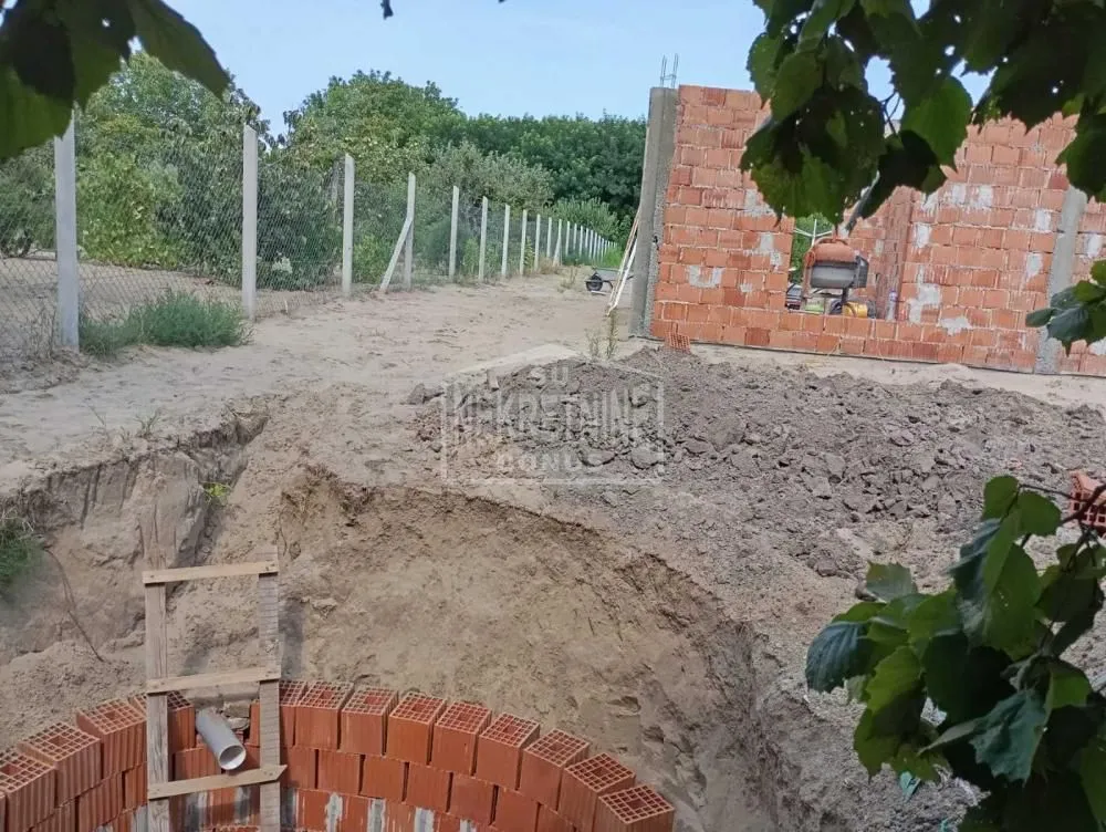 Prodaja, plac, 1855m², Mali Radanovac, Subotica