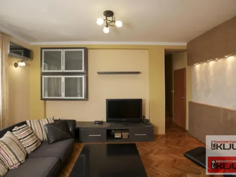 Sale, four bedroom apartment, 119m², Centar, Novi Sad - image 3