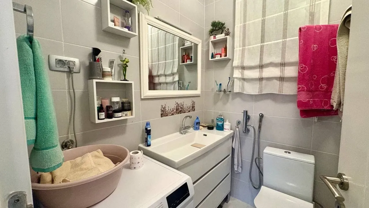 Prodaja, trosoban stan, 180m², Lepetani, Tivat