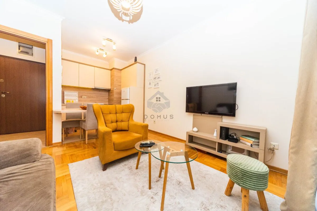 Rent, one bedroom apartment, 40m², Stari Aerodrom, Podgorica