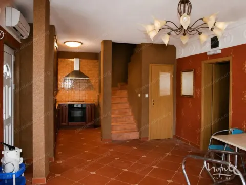 Prodaja, jednosoban stan, 39m², Lepetani, Tivat - image 2