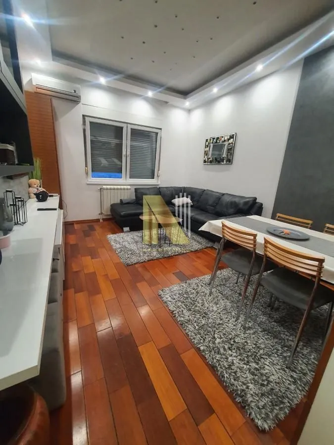 Rent, two bedroom apartment, 54m², Bulevar Evrope, Novi Sad Sve Podlokacije