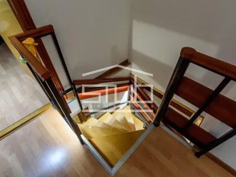 Prodaja, četvorosoban stan, 104m², Gundulićev Venac, Beograd - image 13