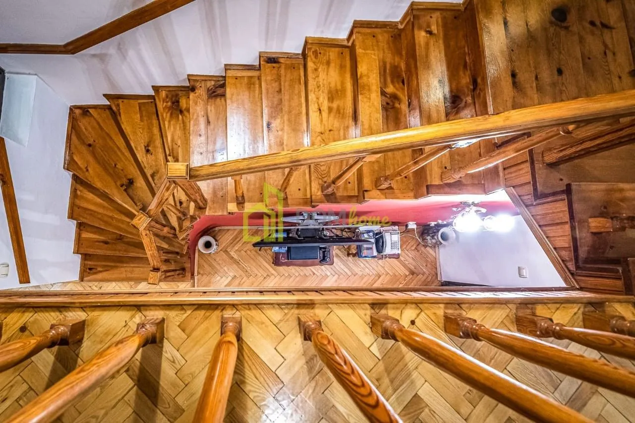 Sale, house, 280m², Masline, Podgorica