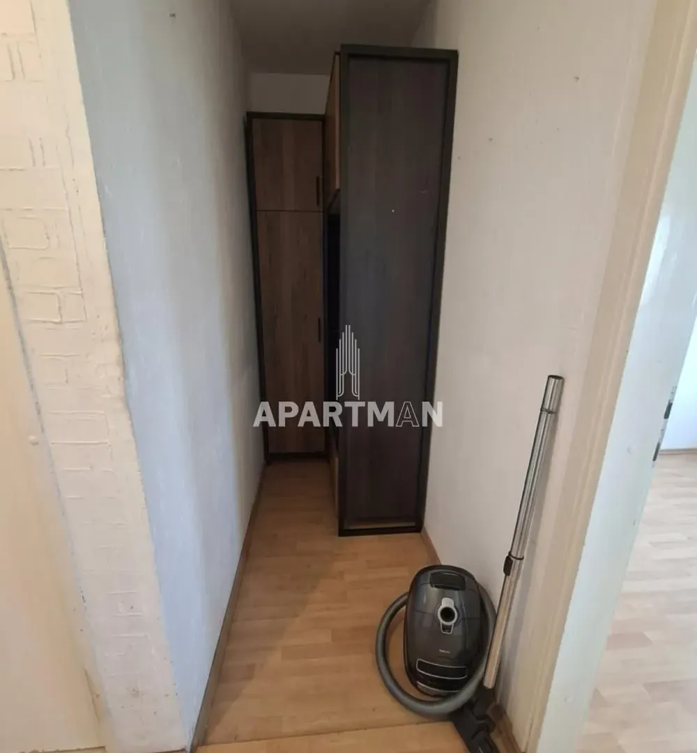 Sale, two bedroom apartment, 64m², Novi Beograd Blok 70, Novi Beograd Sve Podlokacije