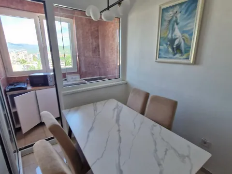 Prodaja, dvosoban stan, 80m², Centar, Nikšić - image 10