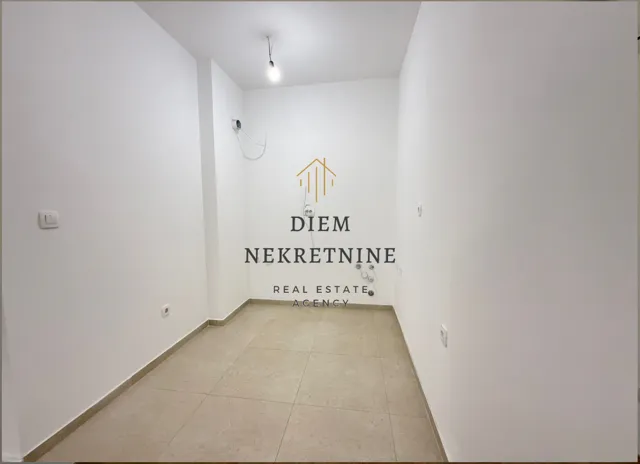 Prodaja, jednosoban stan, 43m², Stari Aerodrom, Podgorica