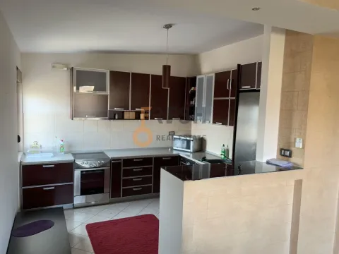 Prodaja, četvorosoban stan, 154m², Krivi Most, Podgorica - image 4