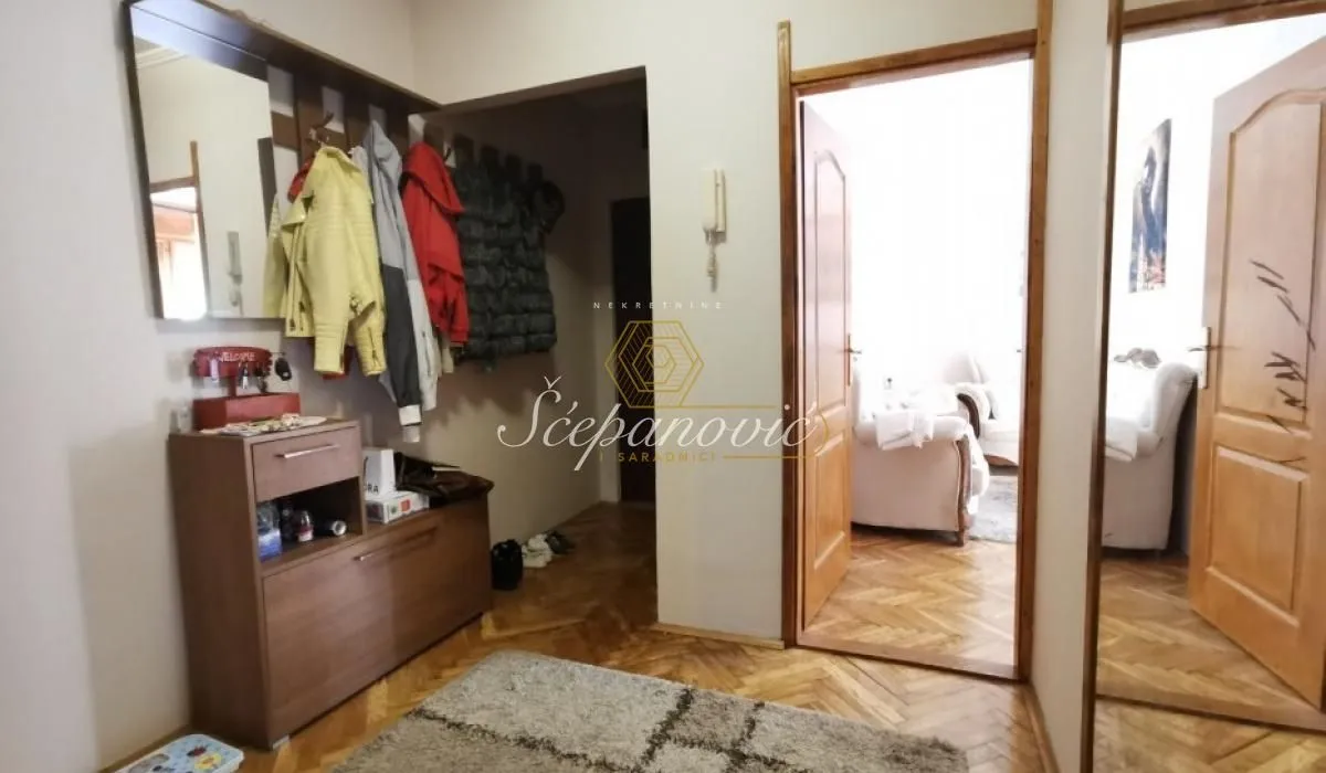Prodaja, dvosoban stan, 52m², Grbavica, Novi Sad Sve Podlokacije