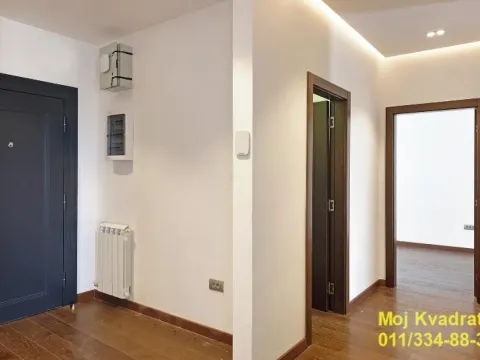 Prodaja, četvorosoban stan, 133m², Savski Venac, Beograd - image 8