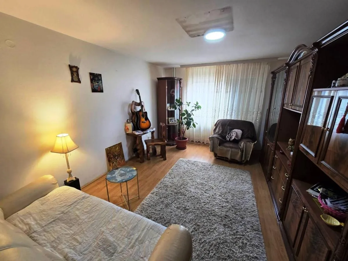 Rent, three bedroom apartment, 66m², Crveni Pevac, Niš