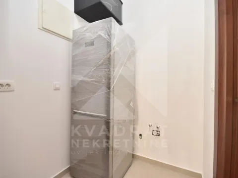 Izdavanje, poslovni prostor, 46m², Tuški Put, Podgorica - image 5