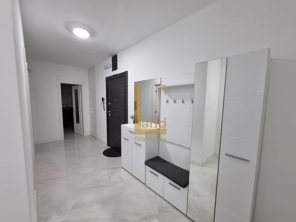 Prodaja, trosoban stan, 95m², Rozino, Budva