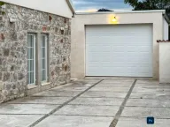 Rent, house, 272m², Donji Kokoti, Podgorica - image 5