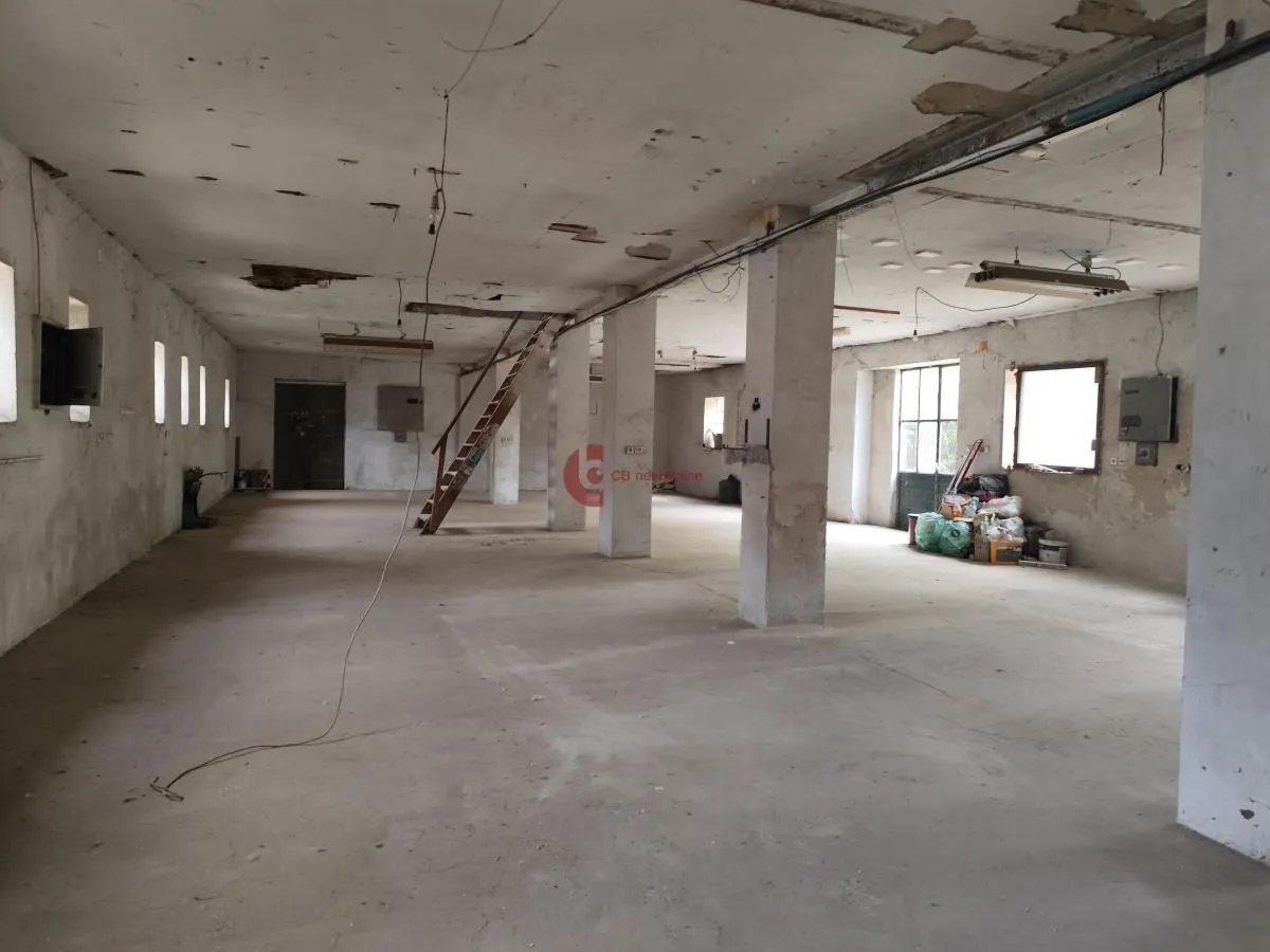 Rent, office space, 300m², Centar, Subotica