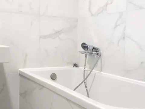 Izdavanje, dvosoban stan, 74m², Telep, Novi Sad Sve Podlokacije - image 13
