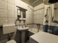 Izdavanje, dvosoban stan, 64m², Stari Aerodrom, Podgorica - image 12