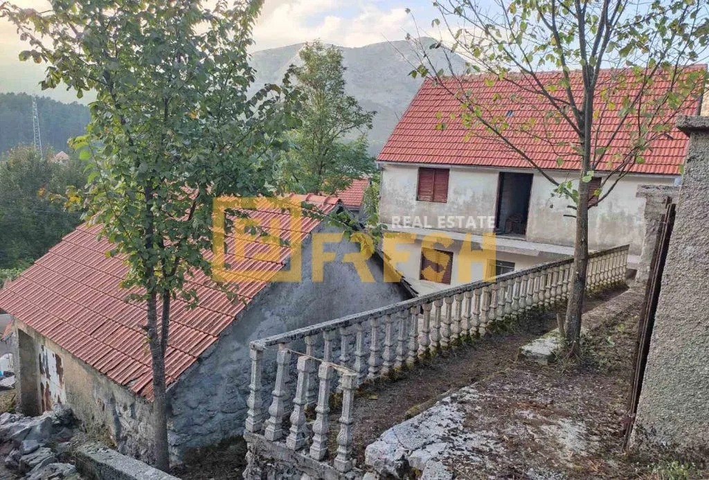 Prodaja, kuća, 84m², Cetinje, Crna Gora