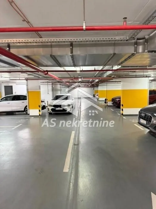 Rent, two bedroom apartment, 55m², Južni Bulevar, Vračar Sve Podlokacije