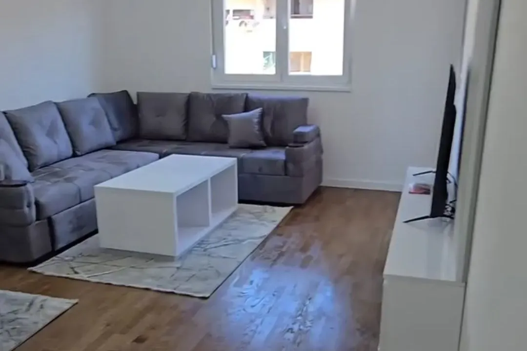 Rent, one bedroom apartment, 47m², Stari Aerodrom, Podgorica