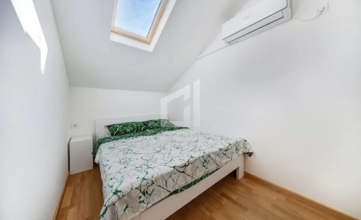 Prodaja, stan, 45m², Pobrežje, Podgorica
