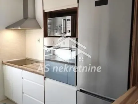 Izdavanje, trosoban stan, 72m², Bulbulder, Zvezdara Sve Podlokacije - image 10