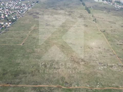 Prodaja, plac, 583m², Sadine, Podgorica - image 4