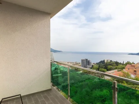 Prodaja, dvosoban stan, 81m², Bečići, Budva - image 14