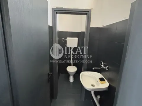 Rent, office space, 1212m², Pančevo, Srbija - image 7