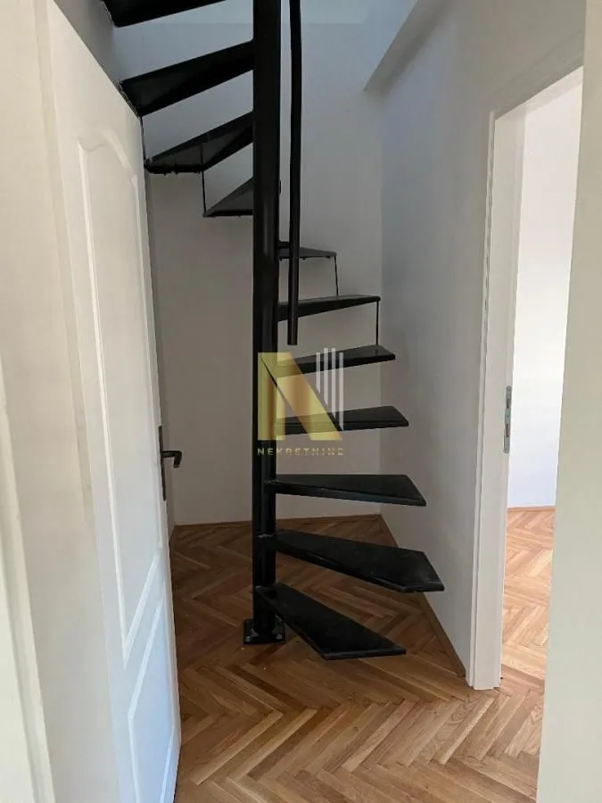 Prodaja, četvorosoban stan, 104m², Bulevar Evrope, Novi Sad Sve Podlokacije