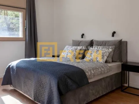 Prodaja, dvosoban stan, 136m², Kotor, Crna Gora - image 5