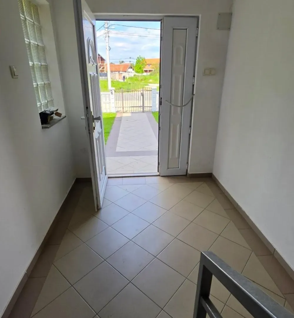 Prodaja, kuća, 453m², Zemun Sve Podlokacije, Beograd