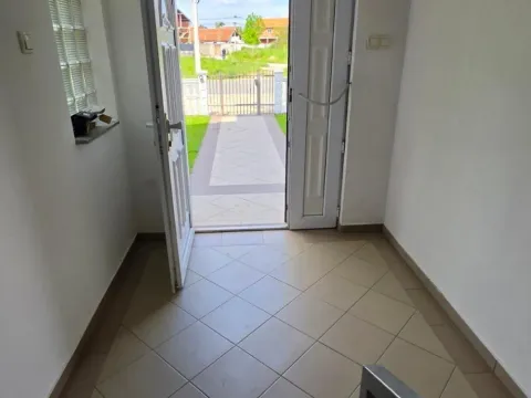 Prodaja, kuća, 453m², Zemun Sve Podlokacije, Beograd - image 9