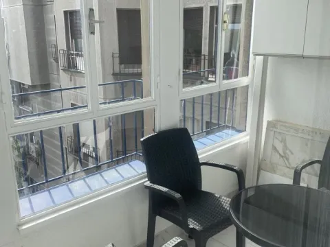 Rent, four bedroom apartment, 100m², Savski Venac, Beograd - image 15