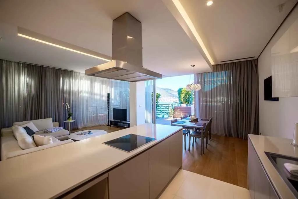 Prodaja, jednosoban stan, 97m², Budva, Crna Gora
