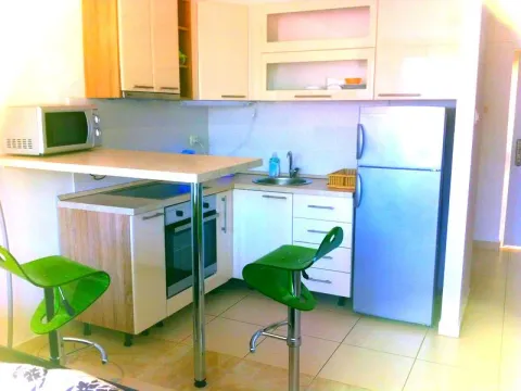 Prodaja, stan, 57m², Bečići, Budva - image 8