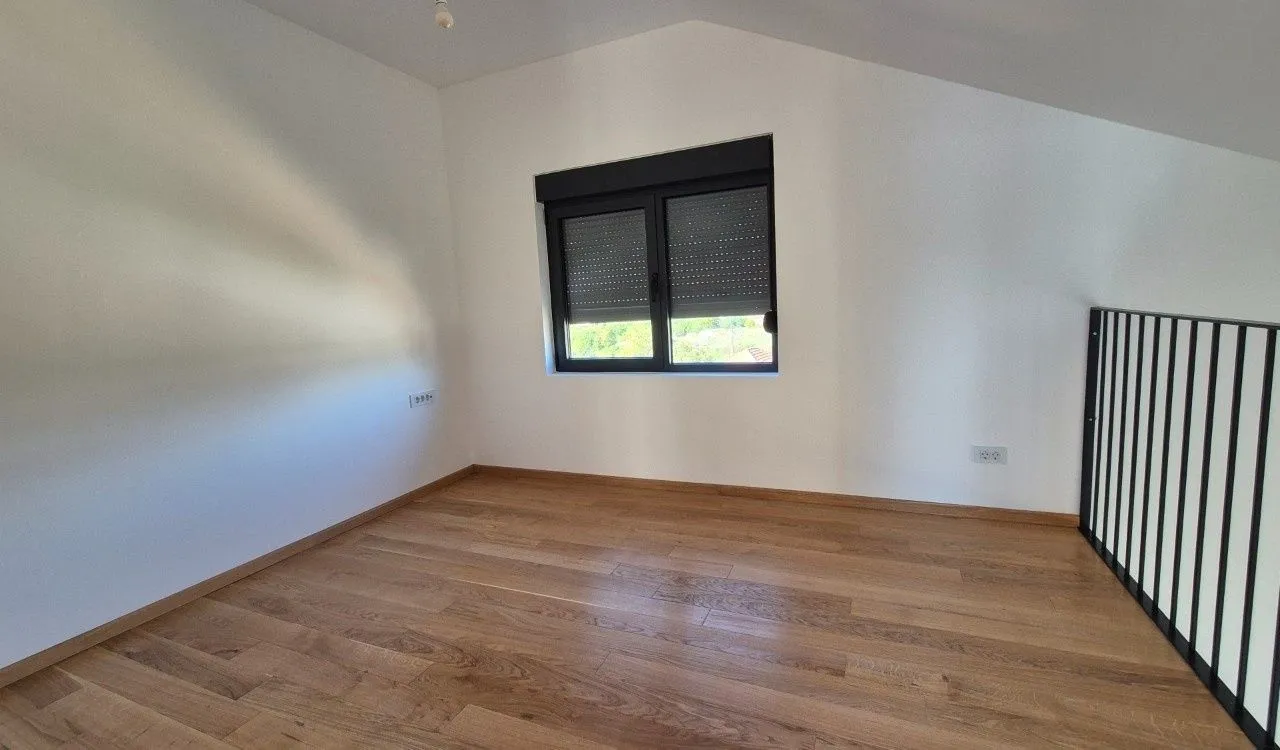 Prodaja, trosoban stan, 98m², Zabjelo, Podgorica