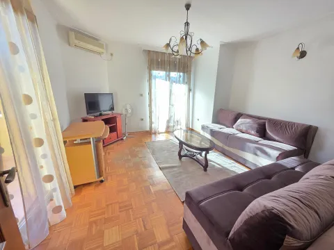 Rent, two bedroom apartment, 85m², Stari Aerodrom, Podgorica - image 4
